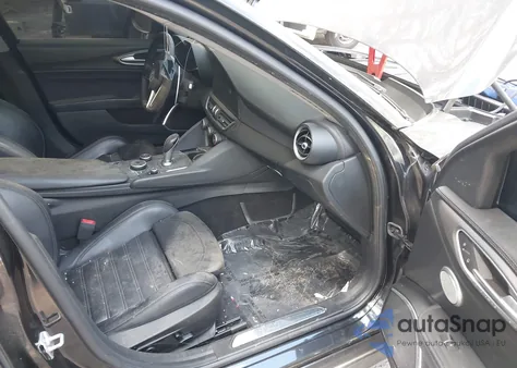 2019 Alfa Romeo Giulia Ti Sport Awd from USA, damaged, VIN ZARFANBNXK7609741